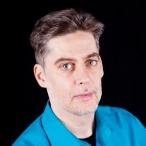 Vidali-Ari-Vector-Solutions