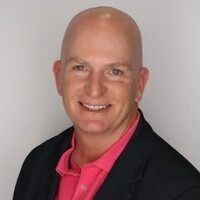 Thomas Keane Headshot-1