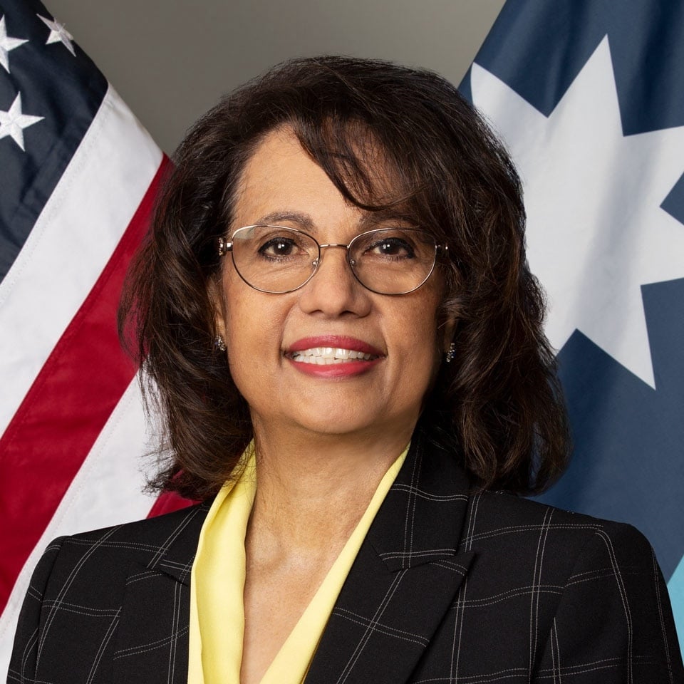 zarina baber headshot